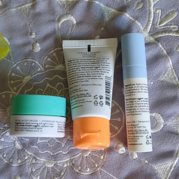 Giftable Drunk Elephant Littles, Samplers, Card, Mini Poster (11x8.5") NIB - Picture 3 of 12